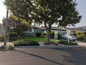 Pams House Front3